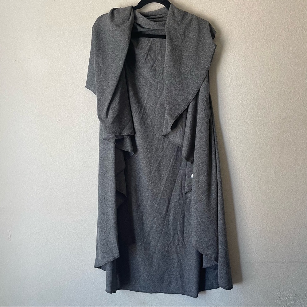 Peace & Pearl Gray Leisure Wrap